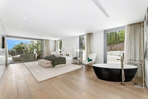 Room - All About Villa Serenity (Marbella)