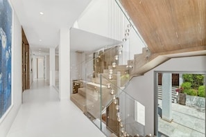 Interior - All About Villa Serenity (Marbella)