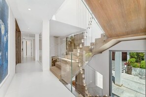 Interior - All About Villa Serenity (Marbella)