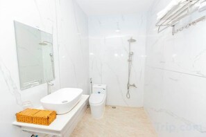 Unclassified image, 3 of 10, button - Phu Gia 113 Nguyen Thi Thap (Ho Chi Minh City)