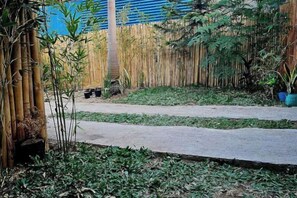 Khuôn viên nơi lưu trú