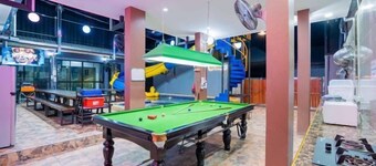 Mr.BURNs Poolvilla Cha-am