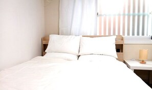 Room - Hongdai With (Seoul)