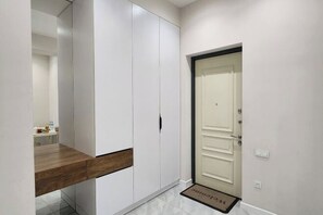 Room - Apartment Kazahstan in Tashkent (Tashkent)