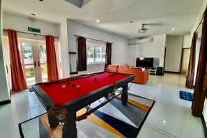Room - The Pool House Pattaya No.4 - 3 bedroom (Bang Lamung)