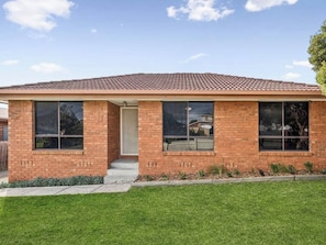 House, 3 Bedrooms, Accessible | Exterior