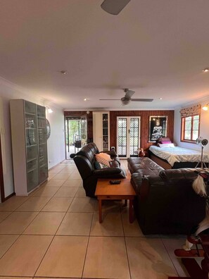 House, 2 Bedrooms, Accessible, Smoking | Living room