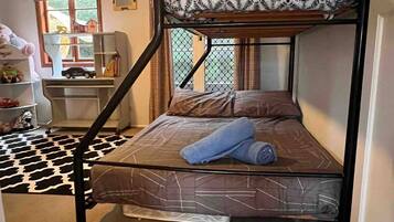 House, 2 Bedrooms, Accessible, Smoking | 2 bedrooms