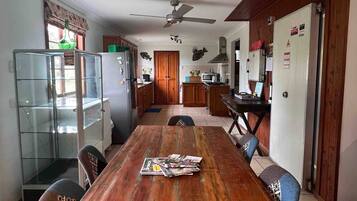 House, 2 Bedrooms, Accessible, Smoking | Dining room