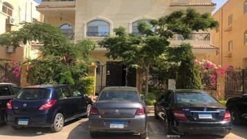 Self-parking (surcharge)