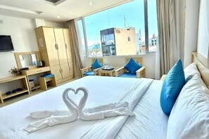 Unclassified image, 4 of 10, button - Sea Charm Hotel (Da Nang)