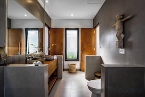 Bathroom - Villa Juke by BaliSuperHost (Bali)