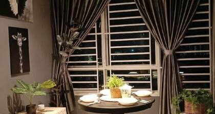 Akademik Suite Austin Heights·Studio 4Pax/NearIKEA