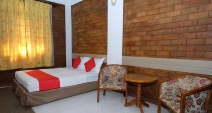 OYO 1017 Al-inshirah Inn