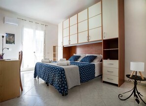 4 camere, ferro/asse da stiro, Wi-Fi, lenzuola