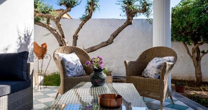 |Heated Whirlpool bath|AC|Garden|P-private|BBQ|Patio|