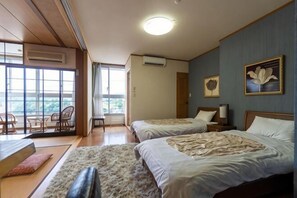 Room - Yu-no-izumi (Ito)