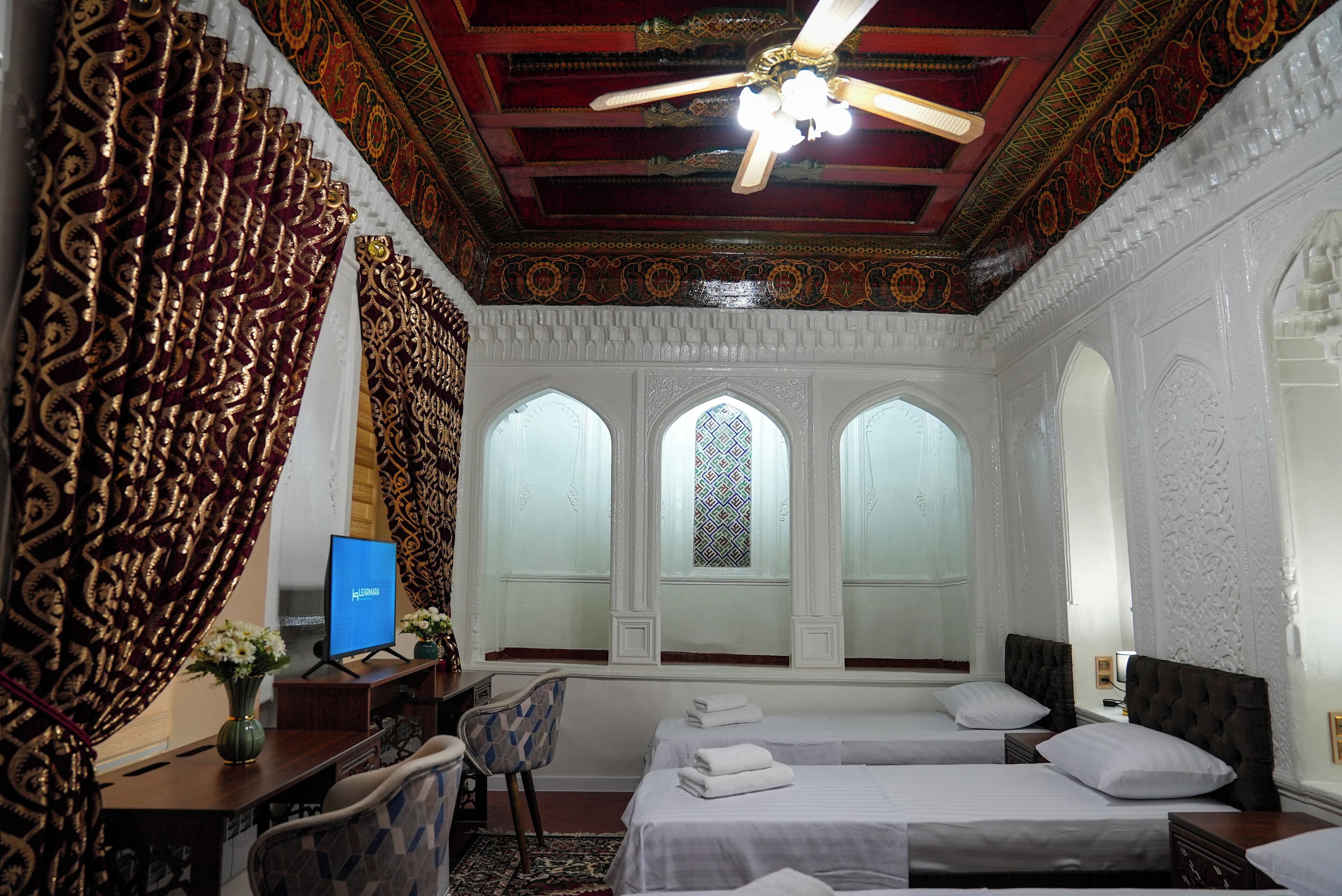 Classic Triple Room | In-room safe, soundproofing, iron/ironing board, free WiFi