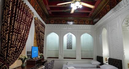 Learmara Guest House