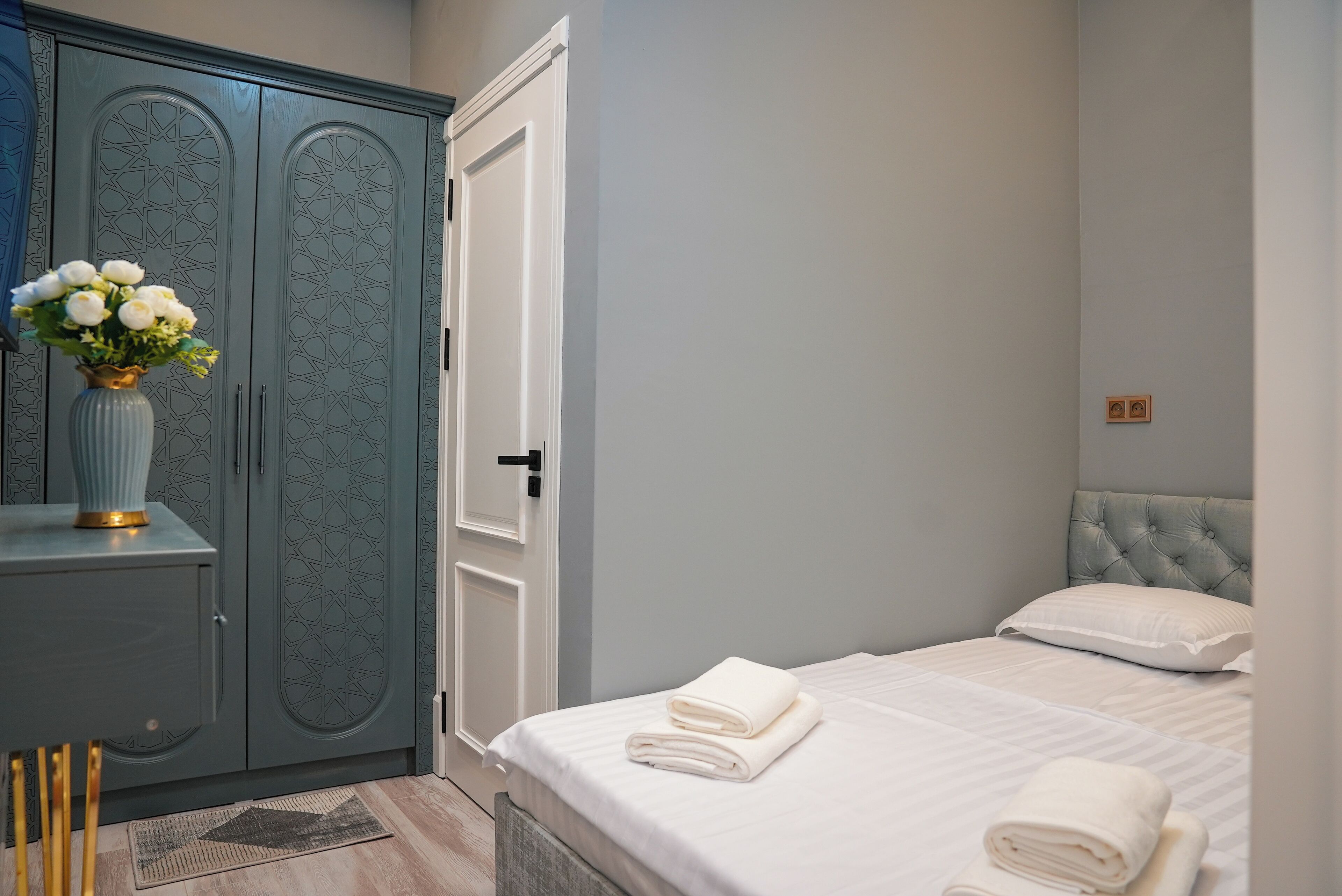 Economy-Doppelzimmer | Zimmersafe, schallisolierte Zimmer, Bügeleisen/Bügelbrett