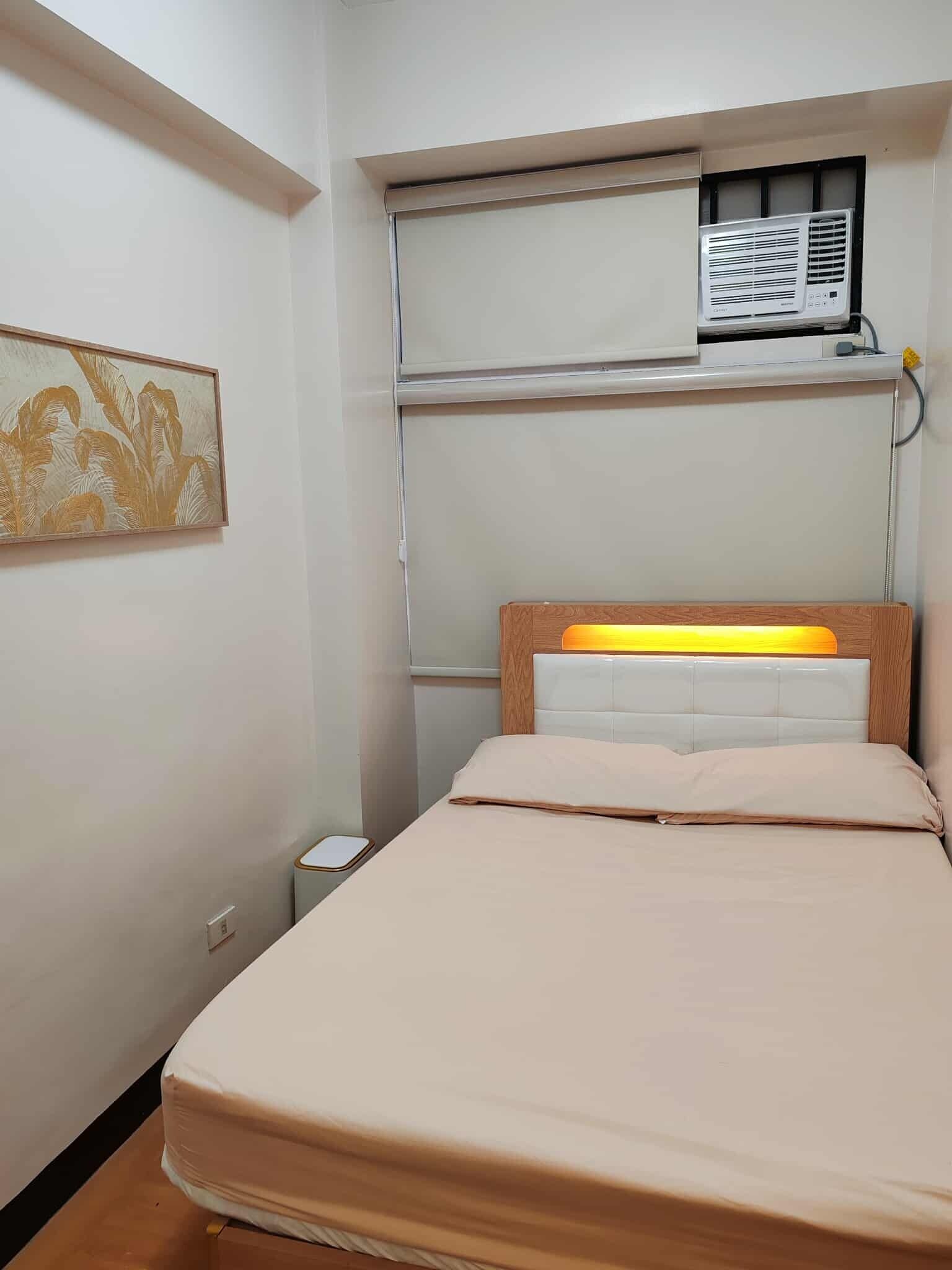 2 quartos, acesso à internet, roupa de cama