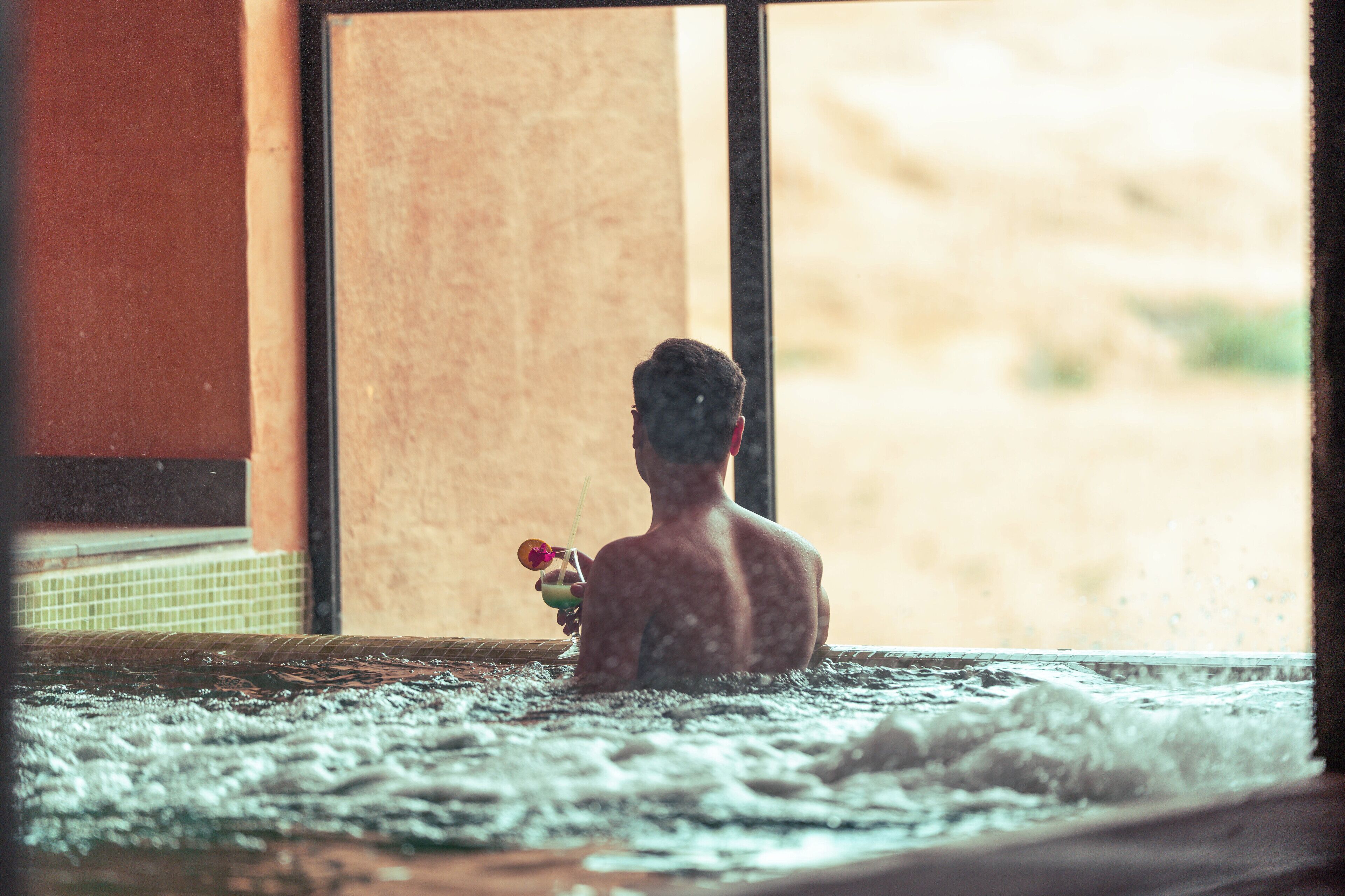 Sauna, steam room, massages