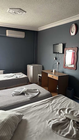 Twin Room, City View | Free WiFi