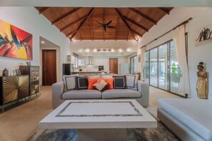 Property amenity - Luxury 3Br Villa 5 Private Pool, Gym & Jacuzzi (Phuket)