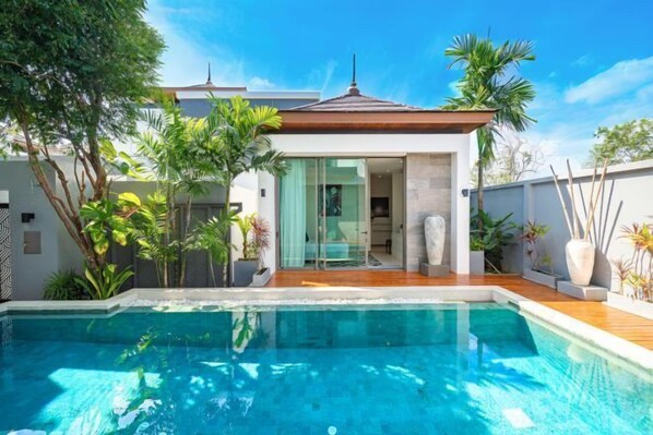 Exterior - 117 Teak 5 Bed Luxurious Pool Villa, Bangtao Beach (Phuket)