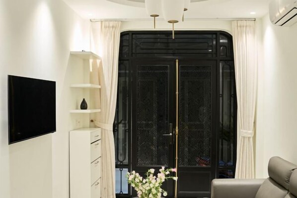 Interior - Home by La Sinfonía Trieu Viet Vuong (Hanoi)