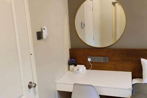 Room - T House Nearby Kuantan East Coast Shopping Mall (Kuantan)