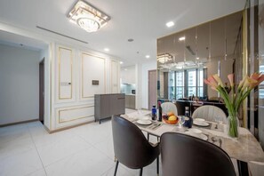 Room - Golden Grand Landmark (Ho Chi Minh City)