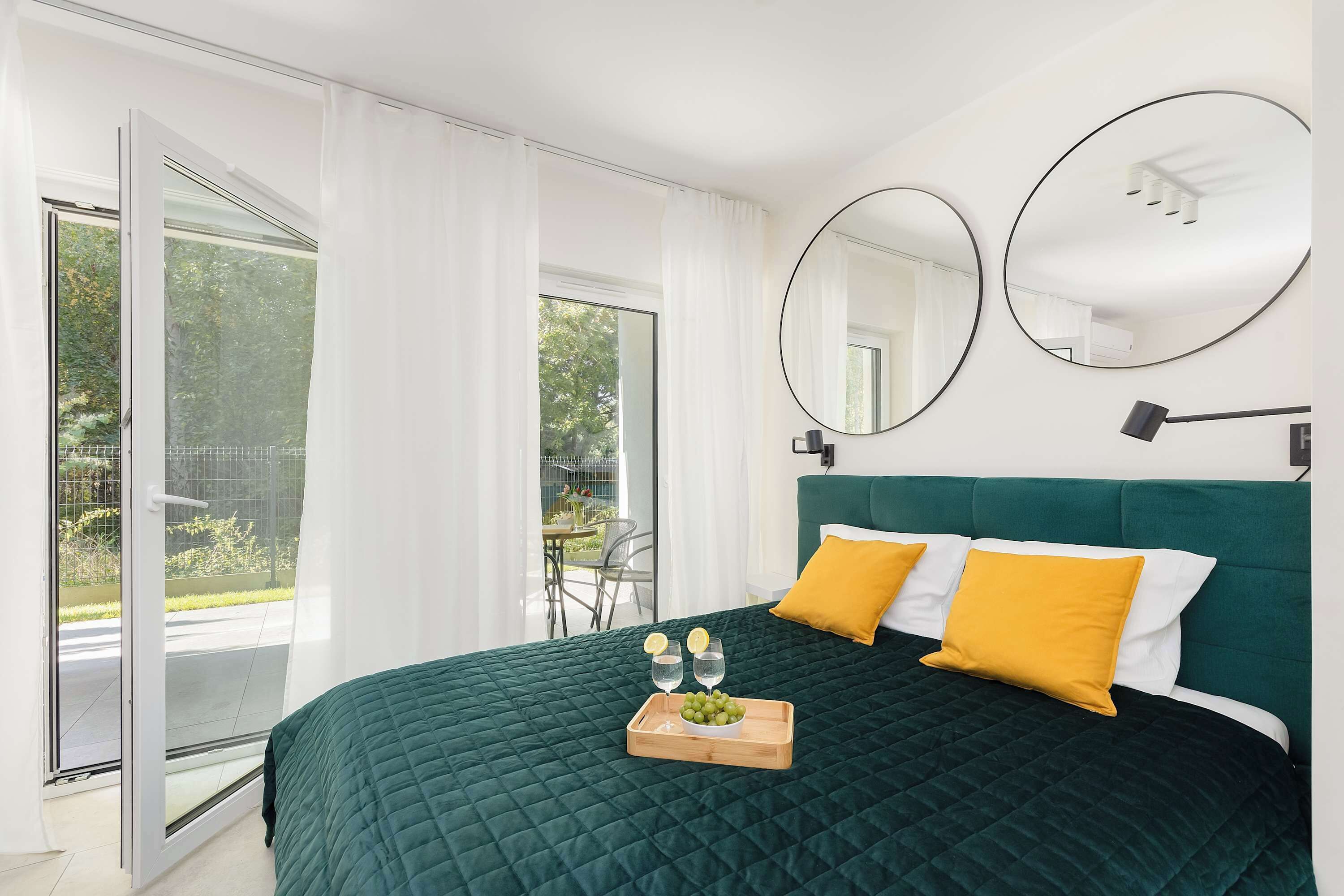 Bügeleisen/Bügelbrett, Reisekinderbett, WLAN, Bettwäsche