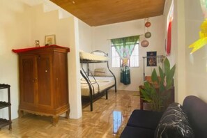 Room - Eastdee Homestay By Jaya (Lidlidda)