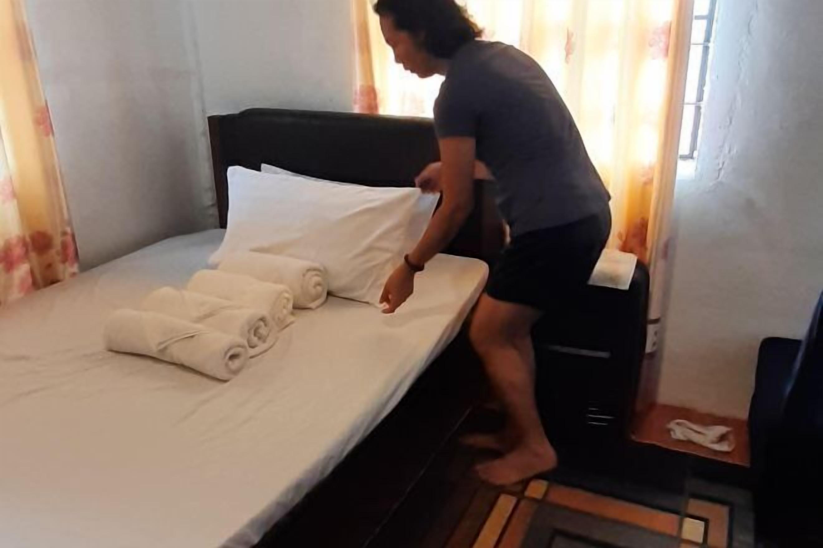 Soundproofing, iron/ironing board