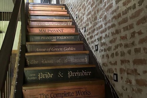 Fotofabrika - Unique Beautiful 3 Storeys House