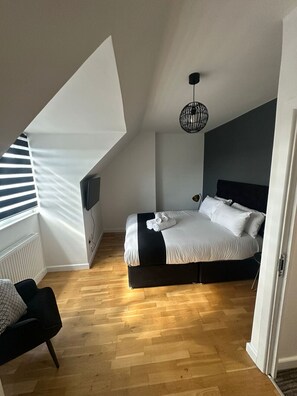 Desk, iron/ironing board, travel crib, WiFi