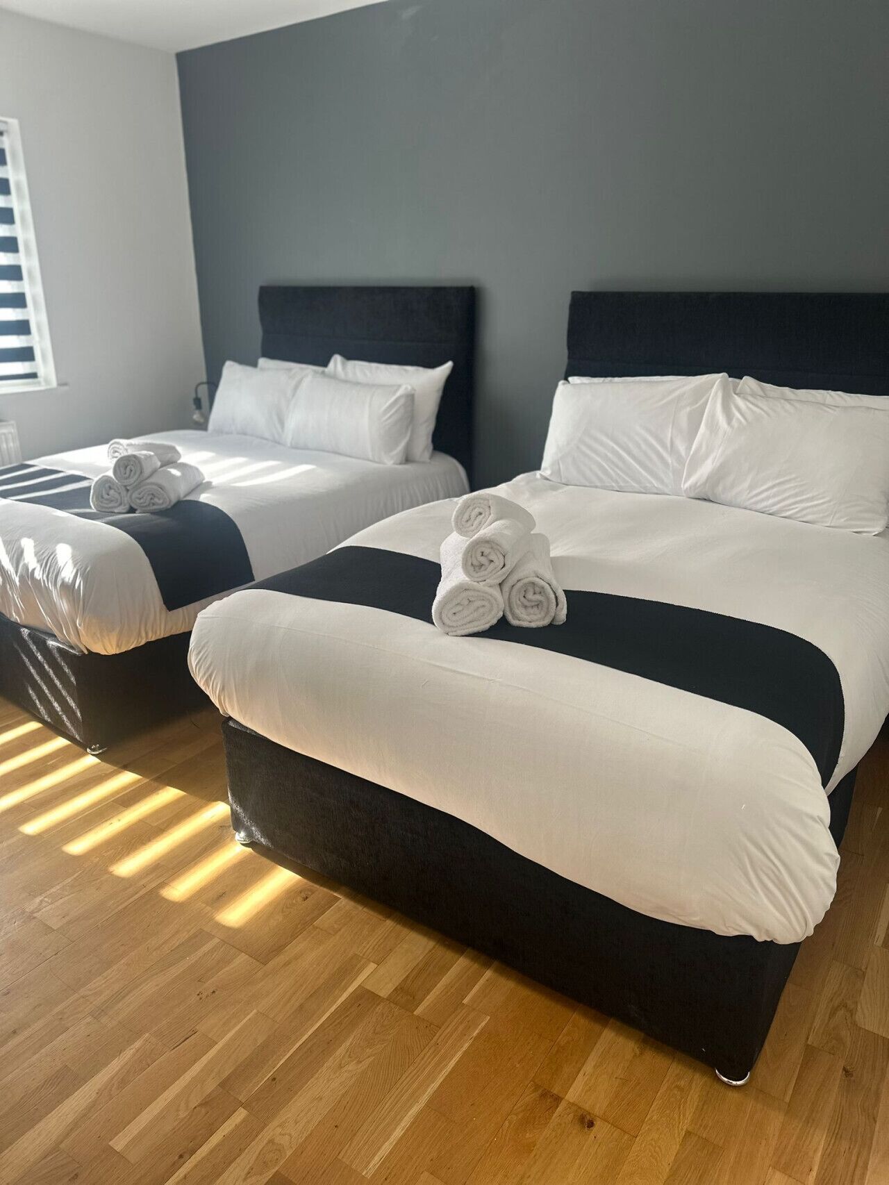 Desk, iron/ironing board, travel cot, WiFi