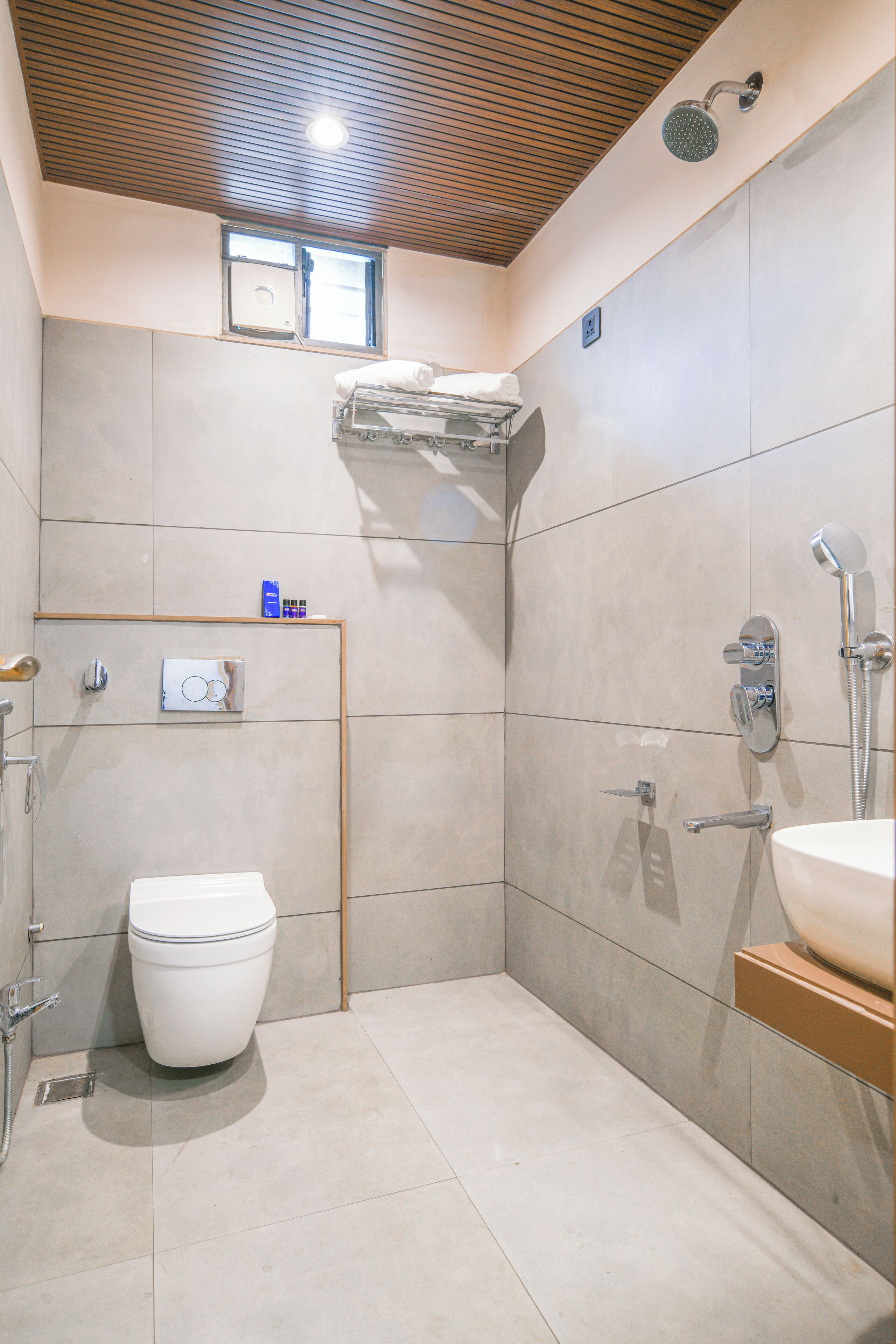 Shower, towels, soap, shampoo