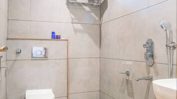 Shower, towels, soap, shampoo