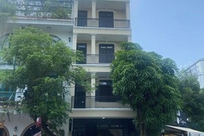 Unclassified image, 5 of 7, button - Phú Gia Hotel Phu My Quan 7 (Ho Chi Minh City)