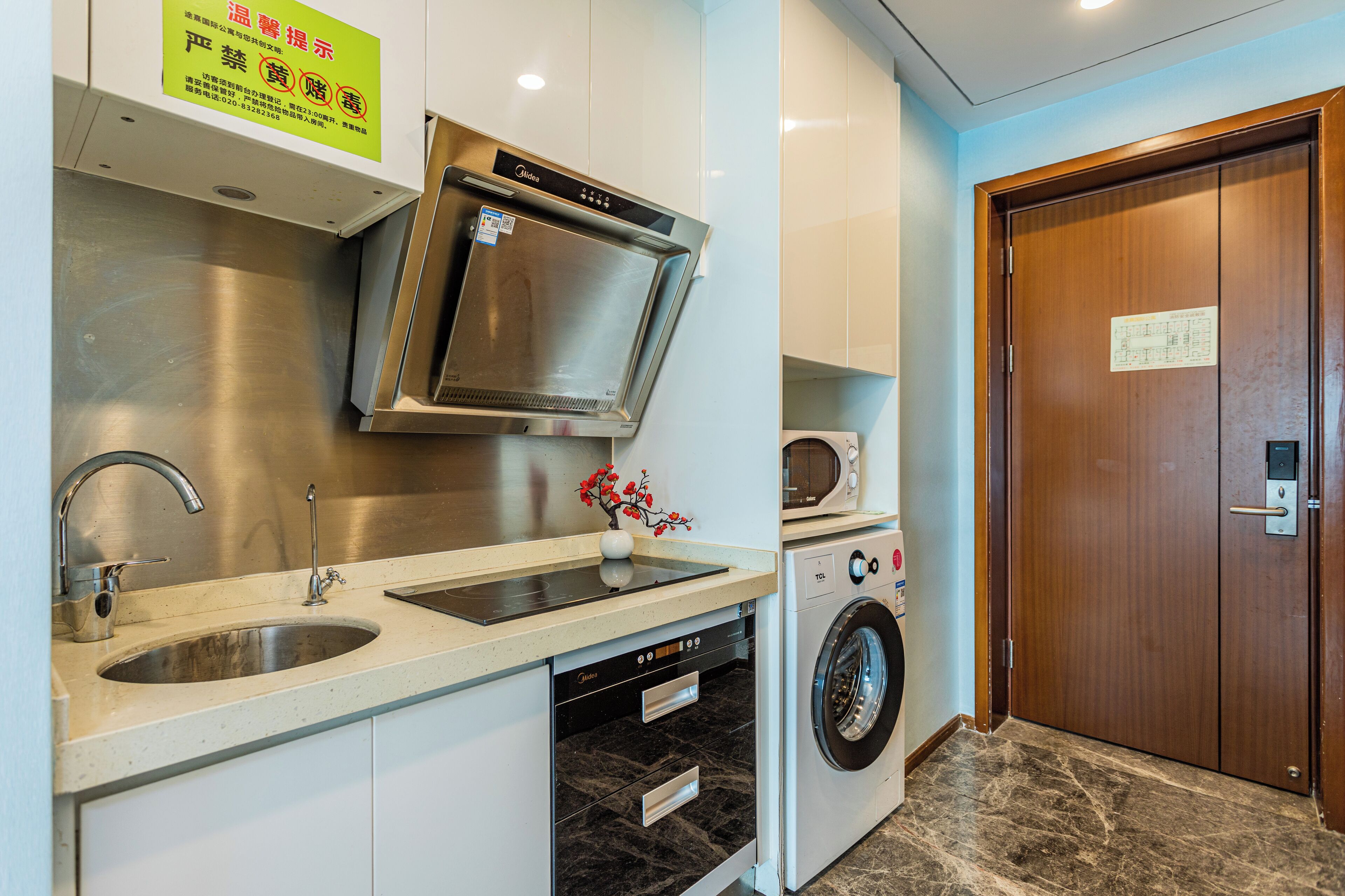 高級單人房, 露台 | 房內夾萬、遮光窗簾/窗簾、隔音、熨斗/熨衫板