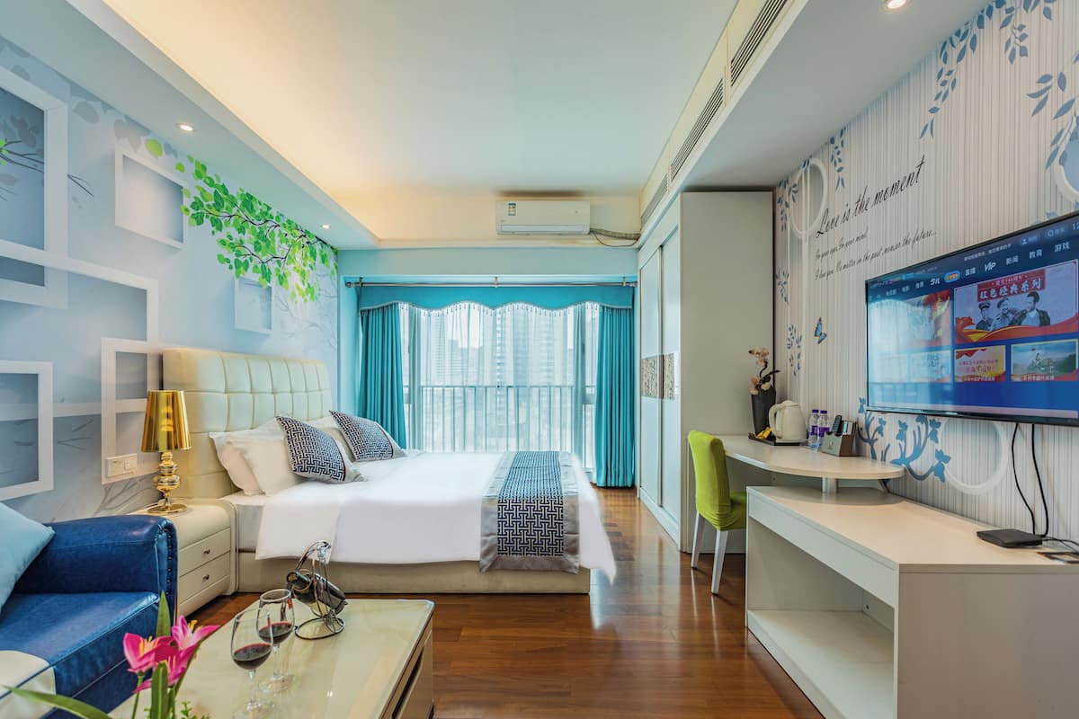 In-room safe, blackout curtains, soundproofing, iron/ironing board