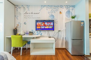 In-room safe, blackout curtains, soundproofing, iron/ironing board