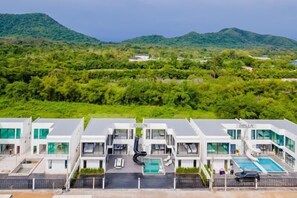 Exterior - Boss Luxury PoolVilla Pattaya Bang Saray Beach 8 Bedrooms (Sattahip)