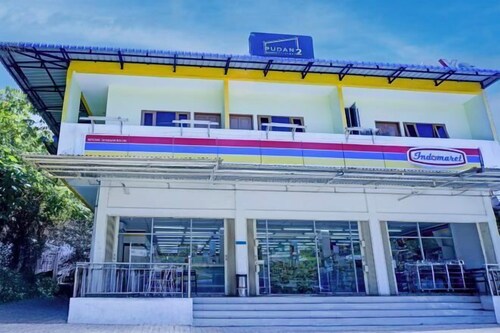 Hotel O Parapat Near Dermaga Ajibata Formerly Pudan Residence 2