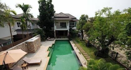 Standard Villa