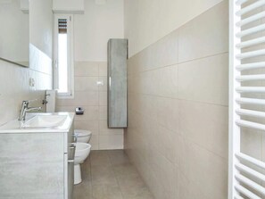 Een douche, een haardroger