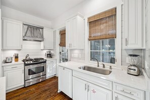 Fridge, microwave, oven, stovetop - Directly NEXT TO Camp WaterColor! 6-Seater LSV & 4 Bikes Included! (Santa Rosa Beach)