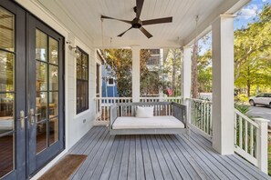 Terrace/patio - Directly NEXT TO Camp WaterColor! 6-Seater LSV & 4 Bikes Included! (Santa Rosa Beach)
